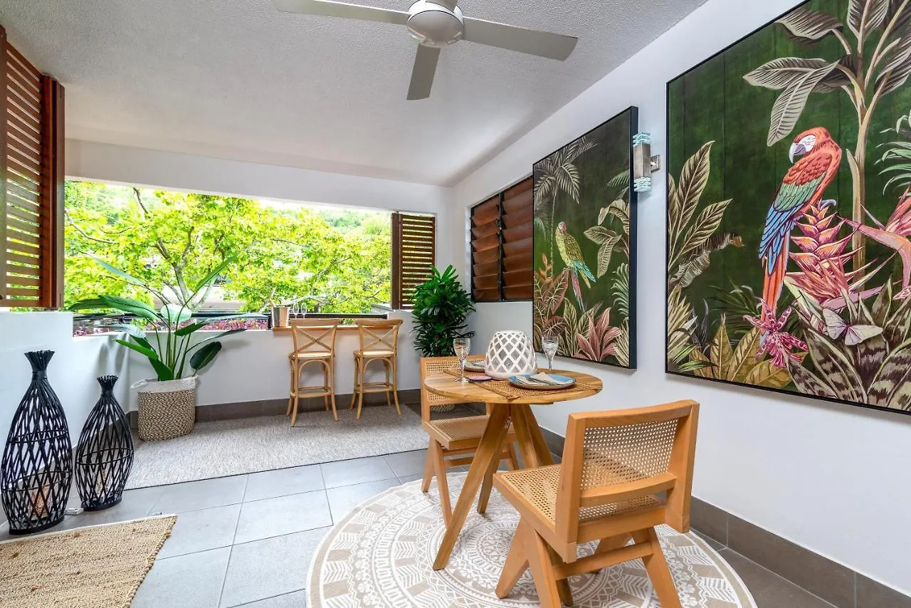 Boho Bliss In The Best Position In Town, King Bed, 2 Pools, Free Wifi And Undercover Parking Port Douglas